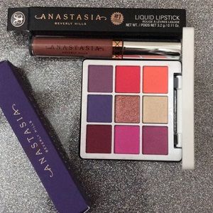 Anastasia Beverly Hills bundle